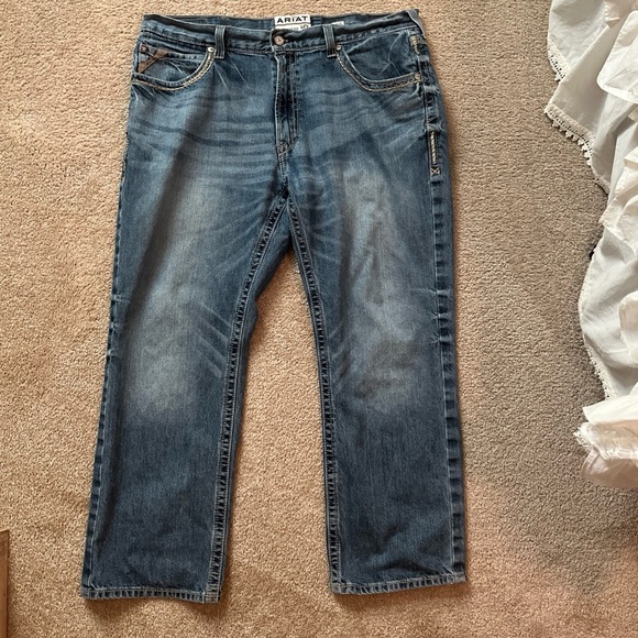 AriatM5 Straight Leg Light Wash Blue Denim Workwear Jeans Men'sSize 40x30